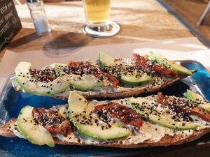 The hummus, sundried tomato and avocado tosta. at La General in Madrid