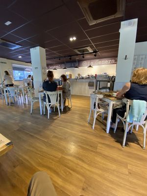 Interior at La General in Madrid