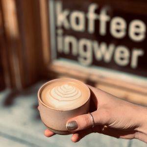 Oat-Flat White (organic) at Kaffee Ingwer in Berlin