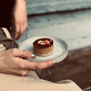 Snikers Raw Cake (organic/gf/) at Kaffee Ingwer in Berlin