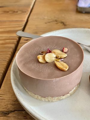 RAW cake   at Kaffee Ingwer in Berlin