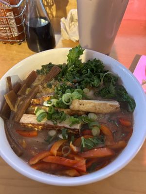 Vegan ramen w tofu, kale, bamboo, red peppers, scallions, gf noodles #Veganuary at Roppongi in Tulsa