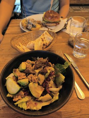 Vegan burger and avocado salad at Restaurant Vege in Paris