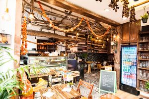 deco at Restaurant Vege in Paris