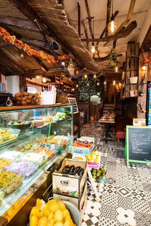 entériner  at Restaurant Vege in Paris