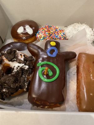 Vegan Voodoo Donut  at Universal Studios - Voodoo Doughnut in Orlando