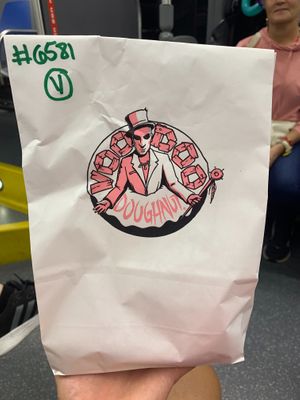  at Universal Studios - Voodoo Doughnut in Orlando