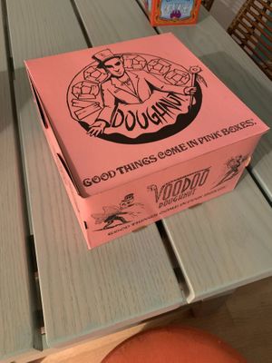  at Universal Studios - Voodoo Doughnut in Orlando