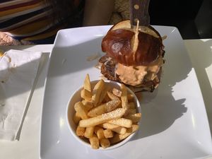 Burger & fries #Veganuary at The Modern Vegan in Las Vegas