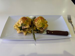 V‘eggs Florentine  at The Modern Vegan in Las Vegas