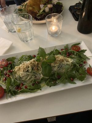 Zucchini pasta 🍝   at Yoga Bar in Lund