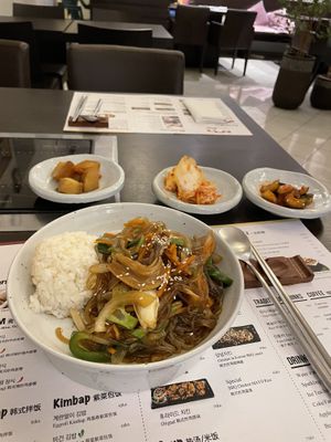 Glass noodles with vegetables at Cro.K in Zagreb