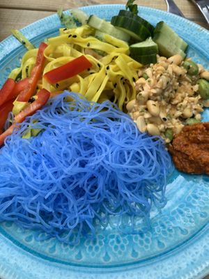 Färgglatt och väldigt gott. at Ginger - Radhusplatsen in Helsingborg