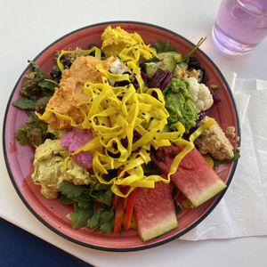 Pick your own sallad concept at Ginger - Radhusplatsen in Helsingborg