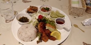 Set meal at Aina Cafe in Osaka