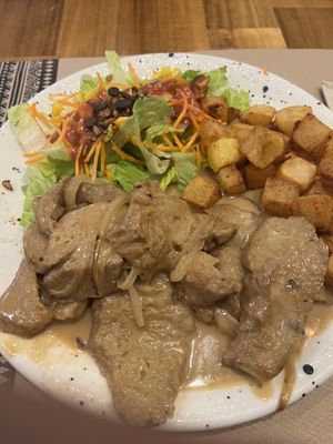 Peppercorn sauce seitan   at Canadu in Malaga