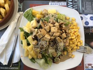 Canadu Salad at Canadu in Malaga