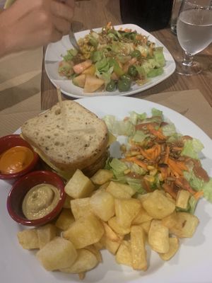 Gluten free bread and vegan cheese upon request  at Canadu in Malaga