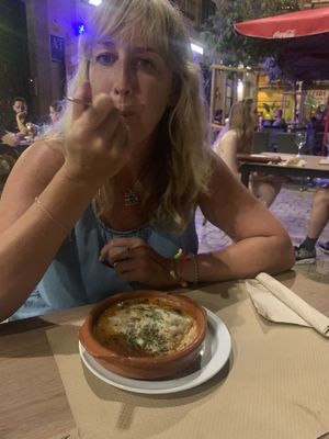 Non vegan friend enjoying her veg lasagna ❤️🙌🏻 at Canadu in Malaga