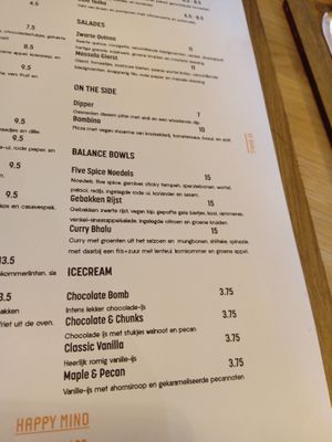 Side dishes, bowls and ice cream at Bhalu in Nijmegen