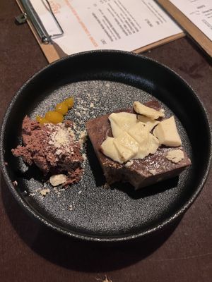 Vegan chocolade is altijd lekker! 👌  at Bhalu in Nijmegen