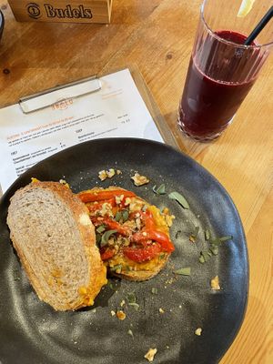 Pumpkin puree sandwich and beet juice  at Bhalu in Nijmegen
