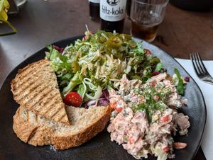 Vegan tuna salad as a plate (instead of a wrap) at Bhalu in Nijmegen