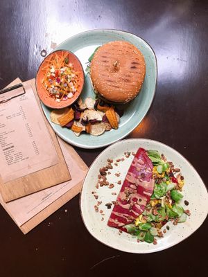 Beetroot pancake & Beyond Meat burger at Bhalu in Nijmegen