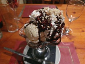 Choc nut sundae at Charlie Brown's Diner in Eastbourne
