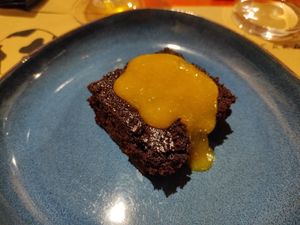 Vegan dessert at Salam in Salamanca