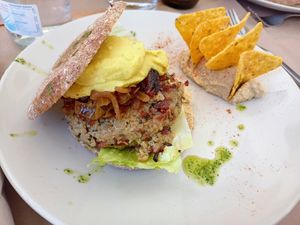 Quinoa burger at Bio.Tequim Vegetariano Restaurante in Tavira