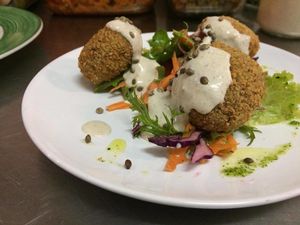 mini veggie burguer at Bio.Tequim Vegetariano Restaurante in Tavira