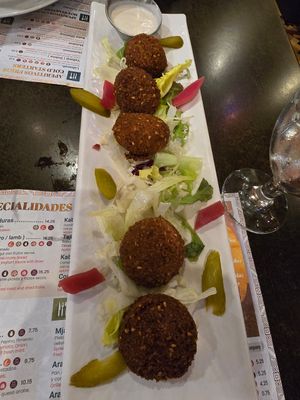 Falafels at Al Wadi in Sevilla