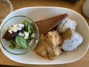 Daily dessert plate  at Restaurant Bios in Tokushima