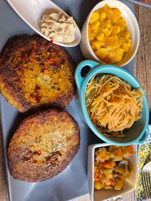 Seitan burger at El Vegetariano de la Alcazabilla in Malaga