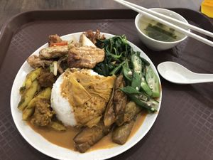 Buffet selection for RM15 at Gaya Vegetarian in Kota Kinabalu