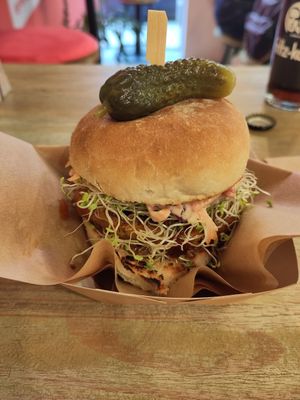 BBQ Tempeh Burger at Edgy Veggy in Sofia