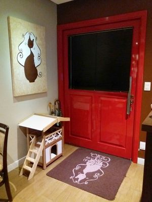 Main Door at Cafe com Gato in Sorocaba