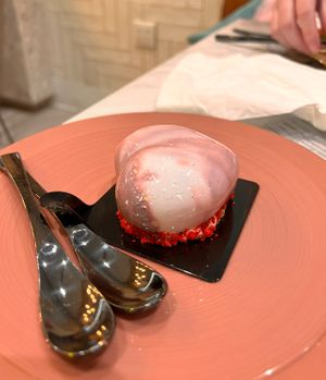 The desserts are always so cute💕 #Veganuary at L'Artisane Creative Bakery in Coral Gables