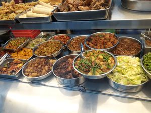 Their cai png dishes at 6am+ at Fu Kang 富康素食轩 - Yishun in North Singapore