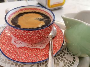 Coffee at Monnalisa Caffe in Assisi