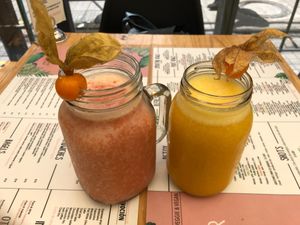 Tayrona Juice & Frescura pura Juice at Puro Zumo in Bogota