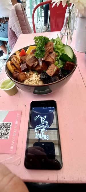 Muy Rico at Puro Zumo in Bogota