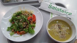 Amazing cream soup with green peas and salad at Salateira - Dana Mall in Minsk