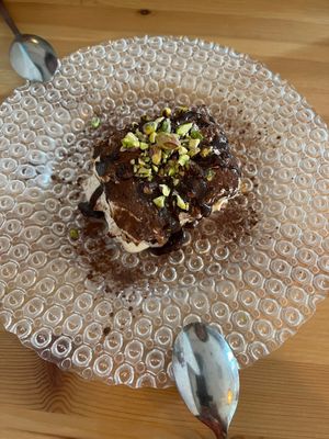 Milojas at La Voladora in Alicante