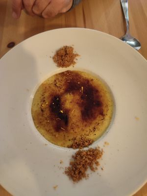 Crema catalana at La Voladora in Alicante