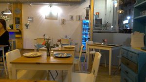 dining room at La Voladora in Alicante