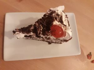 Cake at La Voladora in Alicante