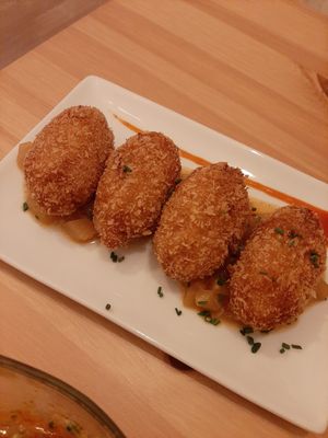 Croquetas de boniato at La Voladora in Alicante