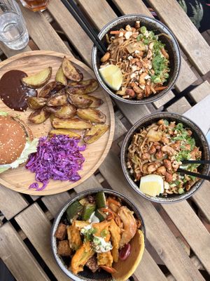   at Les Bols d'Antoine in Paris